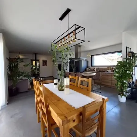 Avec Piscine Gaujac (Gard)